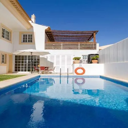 Villa Fantastic With Private Heatable Pool *