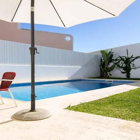Fantastic With Private Heatable Pool