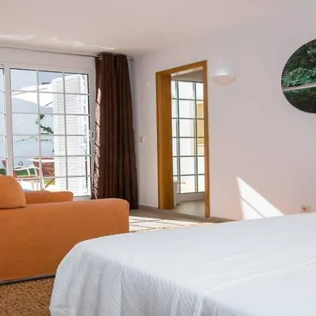 Fantastic With Private Heatable Pool Villa *